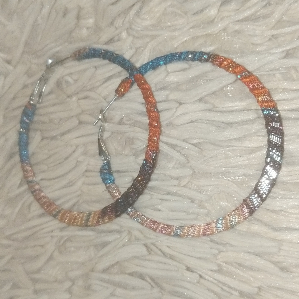 Earrings - Picture 2 of 3